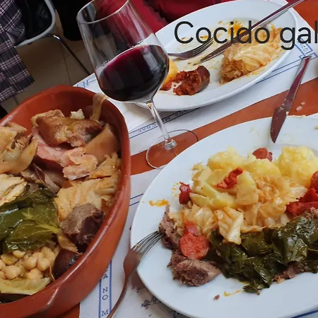 Atico A Tella * Moaña